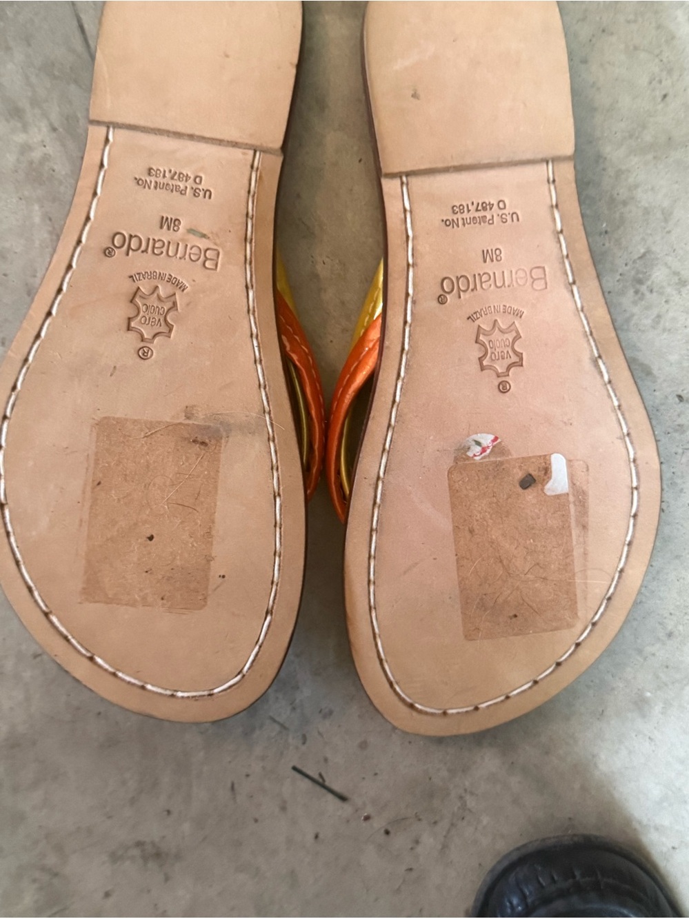Bernardo Green Flip Flops with Orange & Gold Straps - Picture 8 of 9